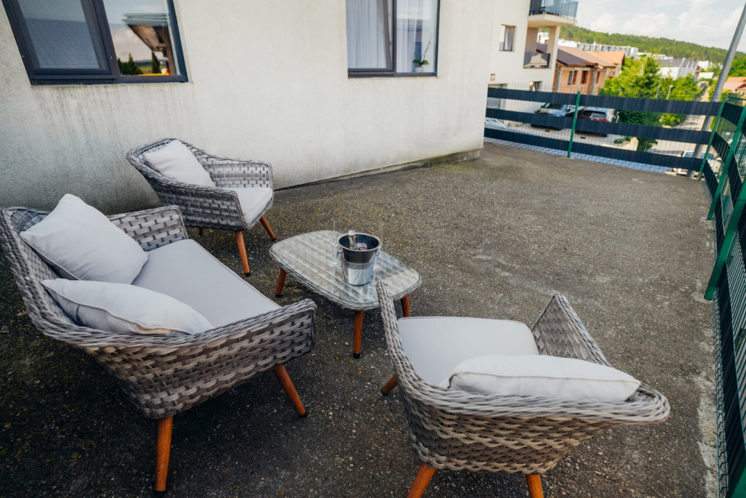 Apartament 3 camere Vivo Cluj-Napoca, 61 mp, 49 mp terasa, 2 parcări 