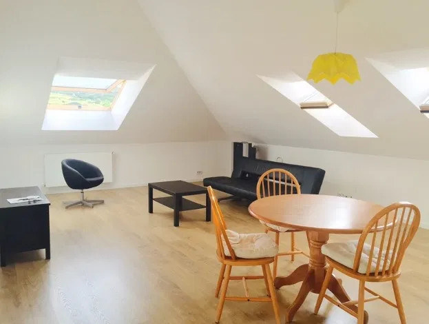 Apartament de 3 camere,109 mp, zona Colonia Borhanci