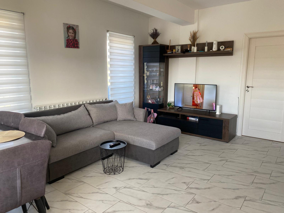 APARTAMNET CU 3 CAMERE SI 2 BAI