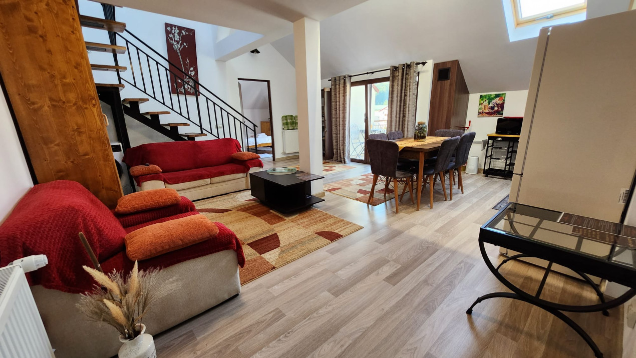 Apartament de 3 camere, pe 2 nivele, 76 mp, zona Manastur