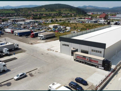 Hala De Inchiriat, 1135 mp, Floresti DN1 