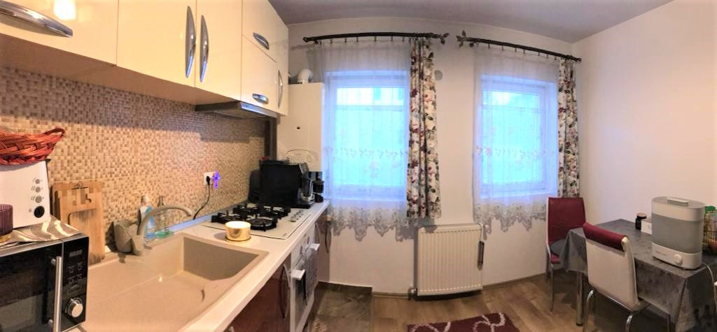 Apartament decomandat la cheie, zona Florilor