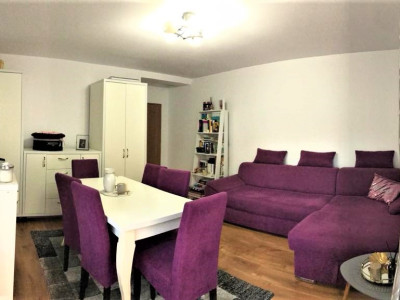 Apartament decomandat la cheie, zona Florilor