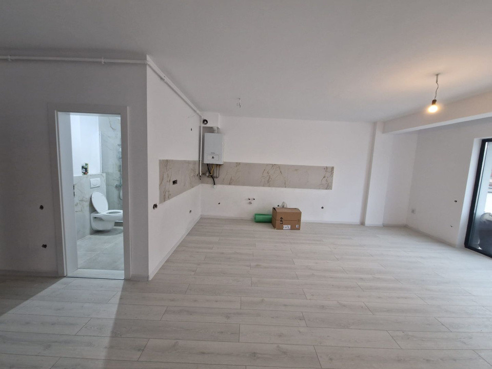Apartament 2 camere, 53 mp utili, terasă 32 mp, finisat, zona Sub Cetate