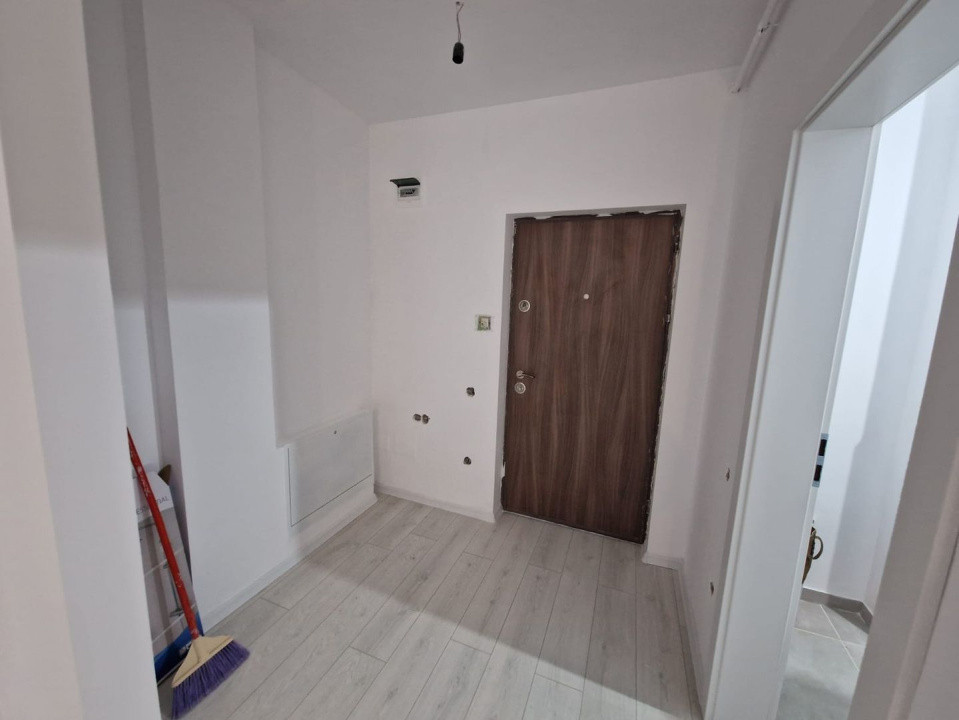 Apartament 2 camere, 53 mp utili, terasă 32 mp, finisat, zona Sub Cetate