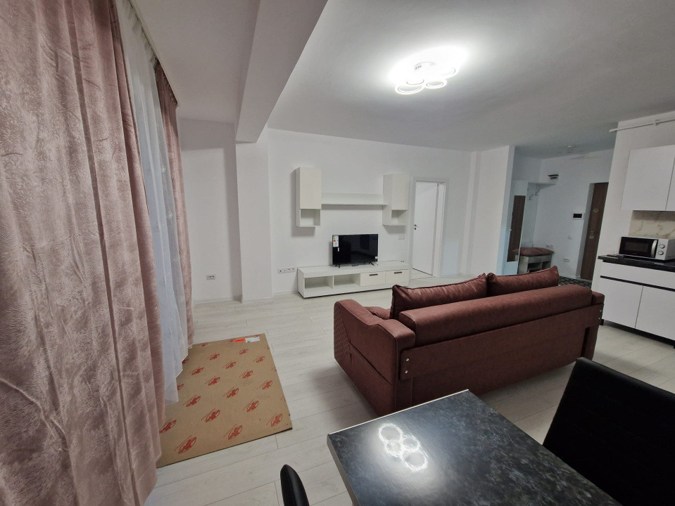 Apartament 2 camere, 53 mp utili, terasă 32 mp, la cheie, zona Sub Cetate