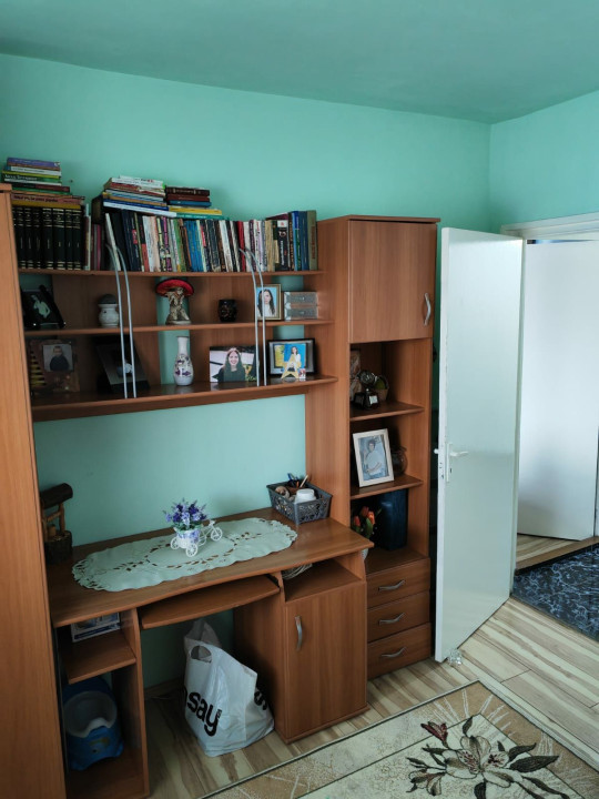 Apartament 3 camere decomandat, 72mp, etaj intermediar, Observatorului