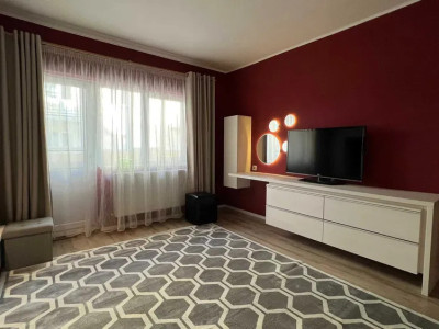 Apartament de 2 camere,58 mp , Zona Vivo 