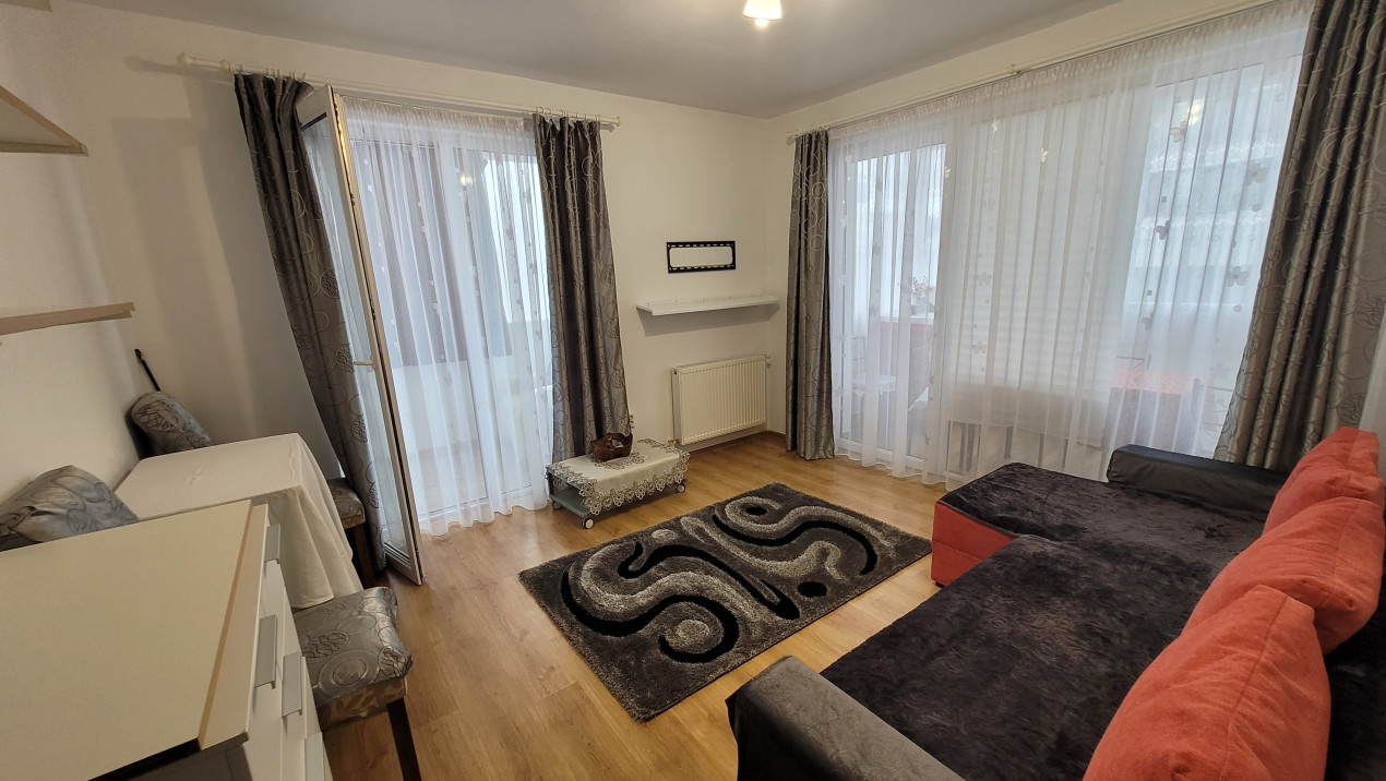 Apartament de 2 camere, mobilat utilat, 2 balcoane inchise, zona Eroilor