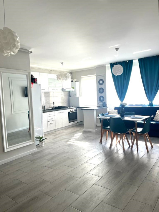 Apartament cu 2 camere, 50,5 mp, la cheie, zona Terra