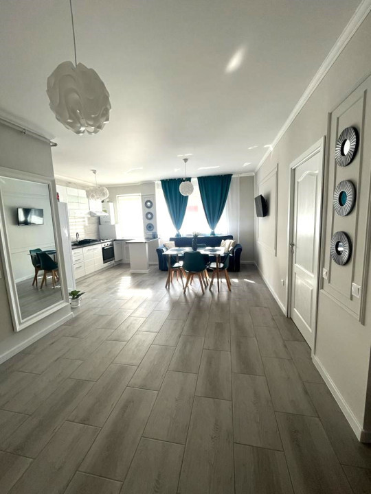 Apartament cu 2 camere, 50,5 mp, la cheie, zona Terra