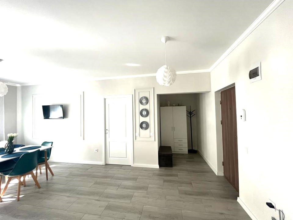 Apartament cu 2 camere, 50,5 mp, la cheie, zona Terra