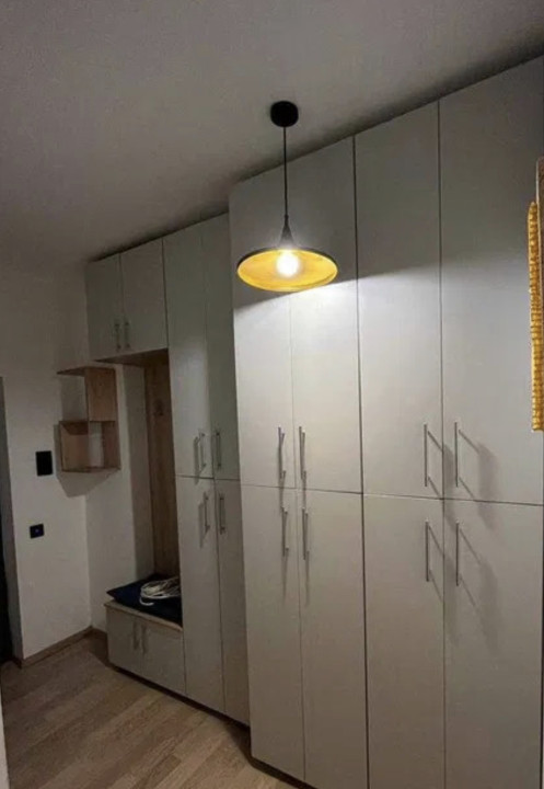 Apartament 2 camere 54,5mp , etaj intermediar, semidecomandat, zona Iris