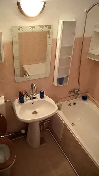 Apartament 2 camere, 46 mp utili, zona Liceului Onisifor Ghibu