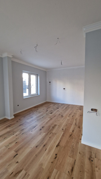 Ansamblu de duplexuri, 4 camere, garaj, gradina, zona Bv Municii 