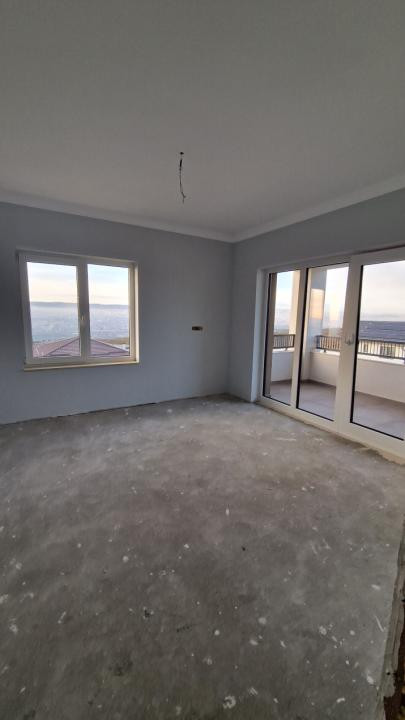 Ansamblu de duplexuri, 4 camere, garaj, gradina, zona Bv Municii 
