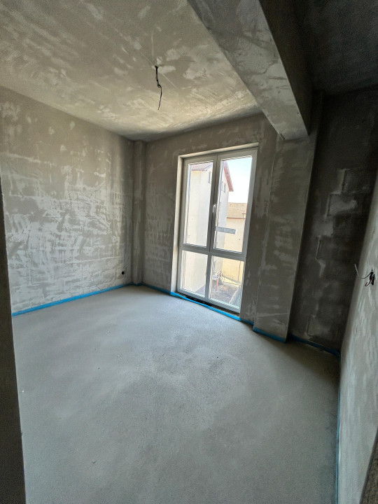 Apartament cu 3 camere semifinisat, 68,44 mp, balcon 4,20 mp, zona VIVO