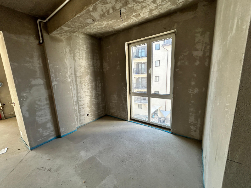 Apartament de 2 camere, 53,45 mp, terasa 15,36 mp, zona VIVO