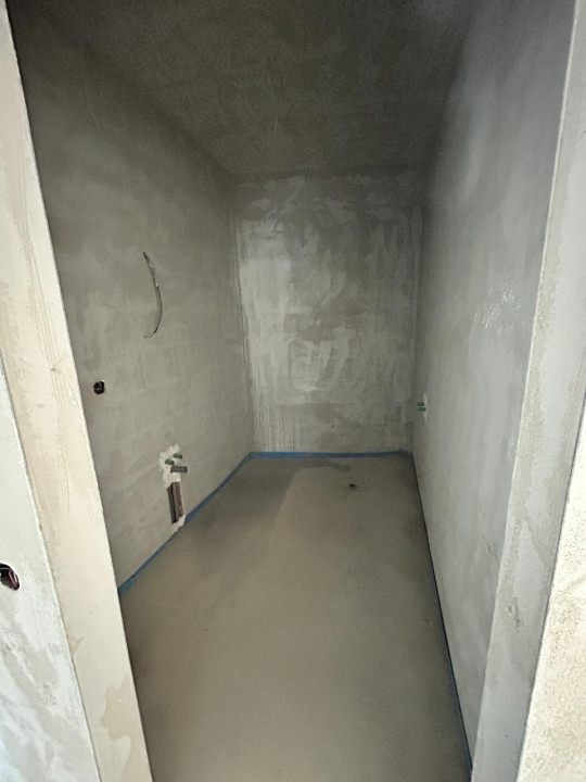 Apartament de 3 camere semifinisat/CF / 72,04 mp, balcon 4,20 mp, zona VIVO 