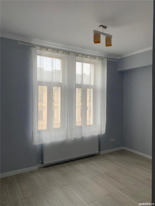 Apartament de 4 camere, finisat, 95mp, zona Centrala