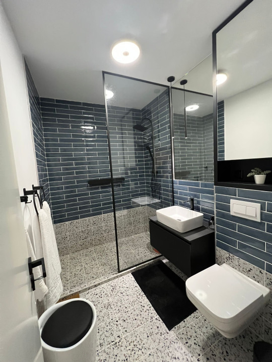 Apartament Ultralux de 2 camere, 55mp, balcon, zona Vivo