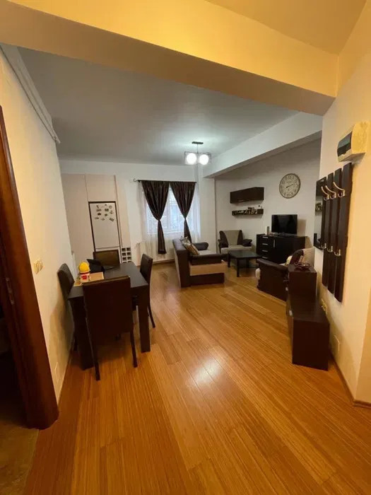 Apartament de 2 camere, 46mp, garaj, zona Home Garden