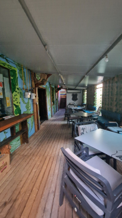 Hostel cu 15 camere, terasa, Ultra Central/Bulevardul Eroilor 