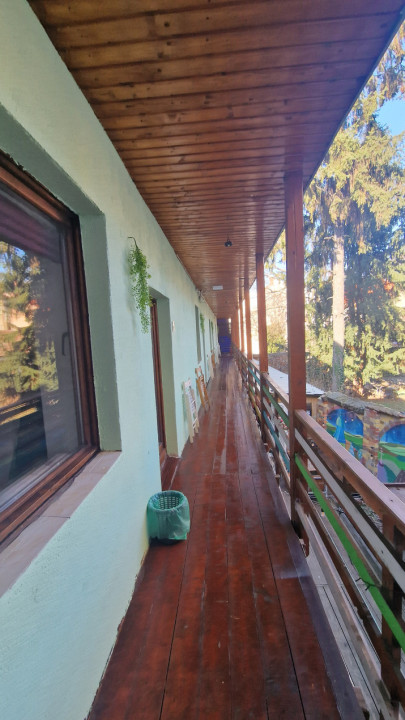 Hostel cu 15 camere, terasa, Ultra Central/Bulevardul Eroilor 