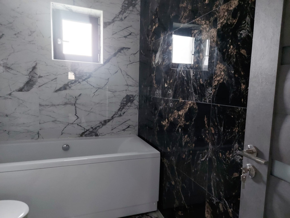 Casa individuala, 4 camere, curte 500mp, Corusu