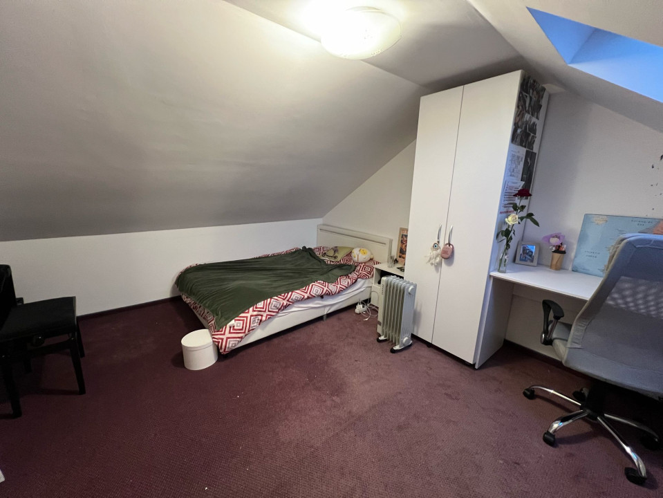 Apartament de 4 camere pe doua nivele, 105 MP,  intr-un imobil cu 4 apartamente