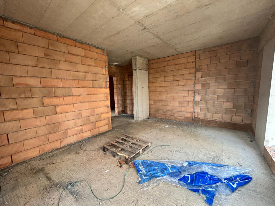 Apartamente cu o camera 37mp Zona Tineretului