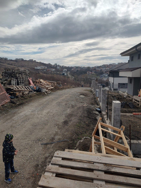 Teren intravilan 479mp in Dezmir