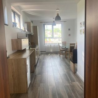 Casa de vanzare 360mp utili, 1500mp teren , Salicea