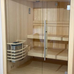 Casa de vanzare 360mp utili, 1500mp teren , Salicea