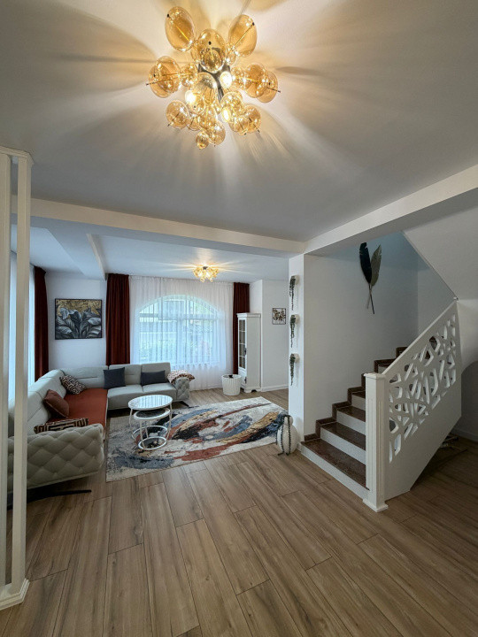 Casa individuala cu 5 camere mobilata utilata, 146 mp, teren 400 mp, Dezmir