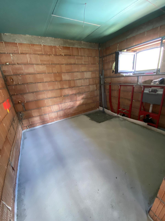 Casa individuală cu CF, 120 mp utili, semifinisată, zona Sannicoara 