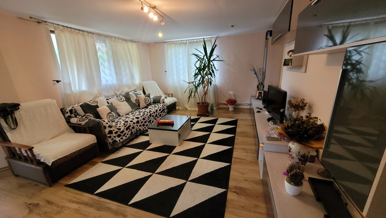 Casa individuala, 1300 mp curte, 180 mp utili, zona Tauti