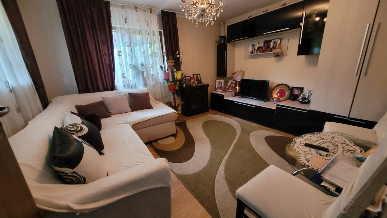 Casa individuala, 1300 mp curte, 180 mp utili, zona Tauti