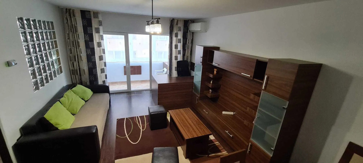 Apartament 2 Camere, Decomandat, Zona Florilor