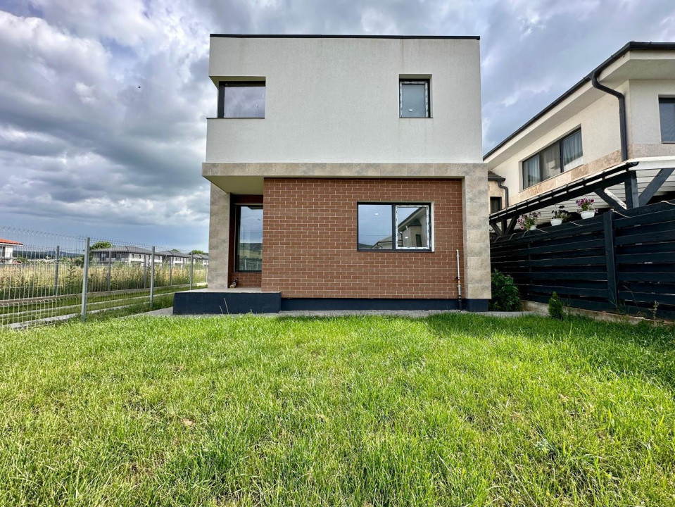 Casa individuala, 4 camere, 110 mp, Ultrafinisata, Zona Iazului