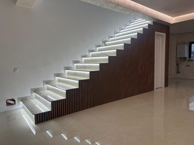 Casa individuala, 4 camere, 110 mp, Ultrafinisata, Zona Iazului