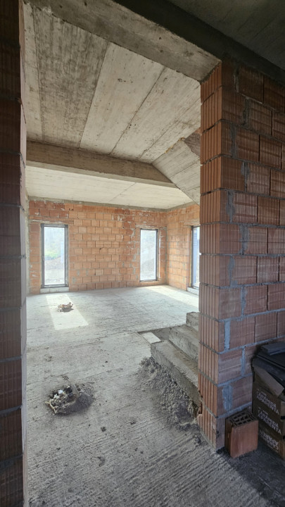 Casa individuala 225mp, 500mp teren, garaj, Roata Faget