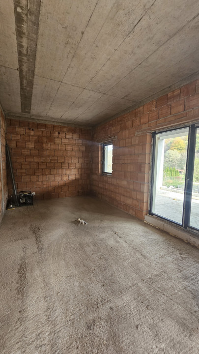 Casa individuala 225mp, 500mp teren, garaj, Roata Faget