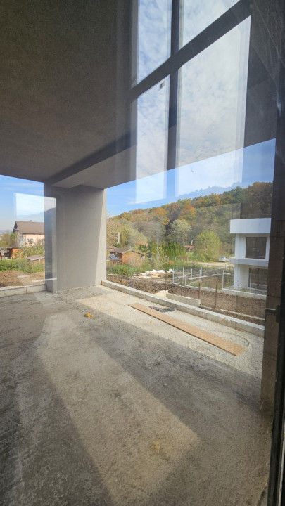 Casa individuala 225mp, 500mp teren, garaj, Roata Faget