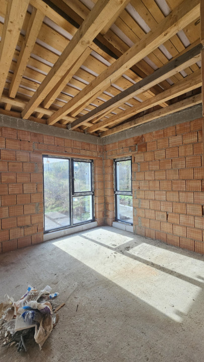 Casa individuala 225mp, 500mp teren, garaj, Roata Faget