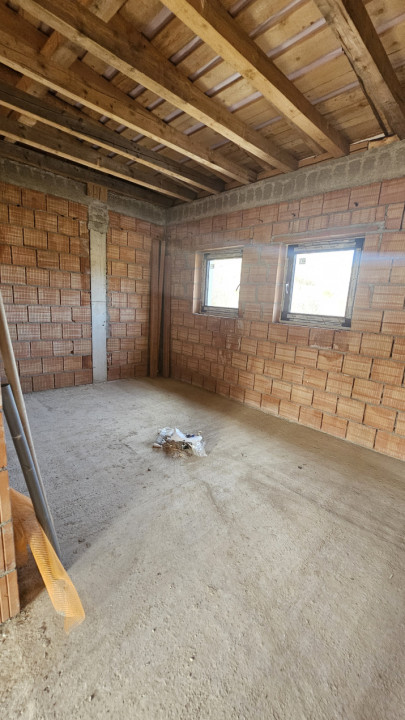 Casa individuala 225mp, 500mp teren, garaj, Roata Faget