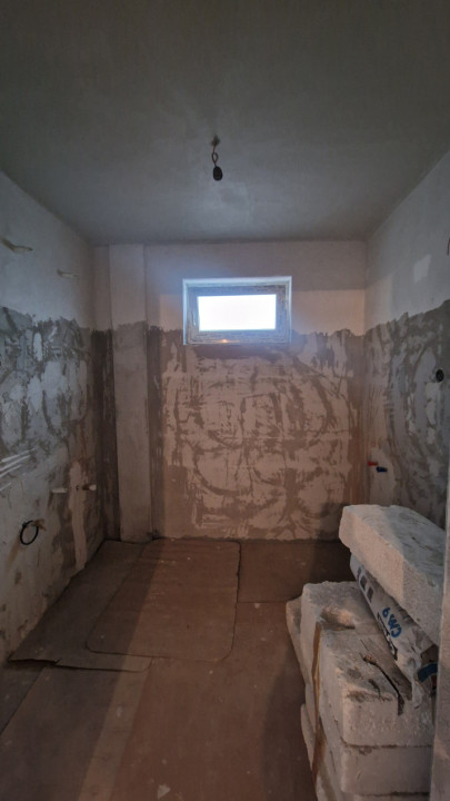 Apartament cu 3 camere, 70mp utili, parcare sub, Dambul R