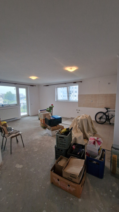 Apartament cu 3 camere, 70mp utili, parcare sub, Dambul R