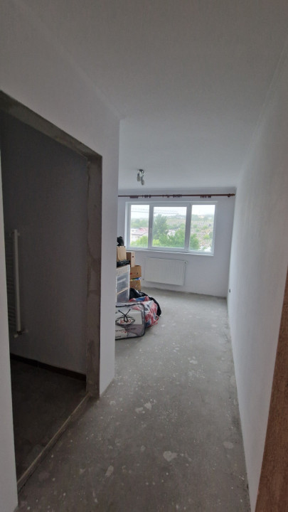 Apartament cu 3 camere, 70mp utili, parcare sub, Dambul R