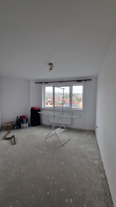 Apartament cu 3 camere, 70mp utili, parcare sub, Dambul R